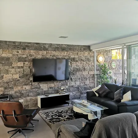 Luxury Vila